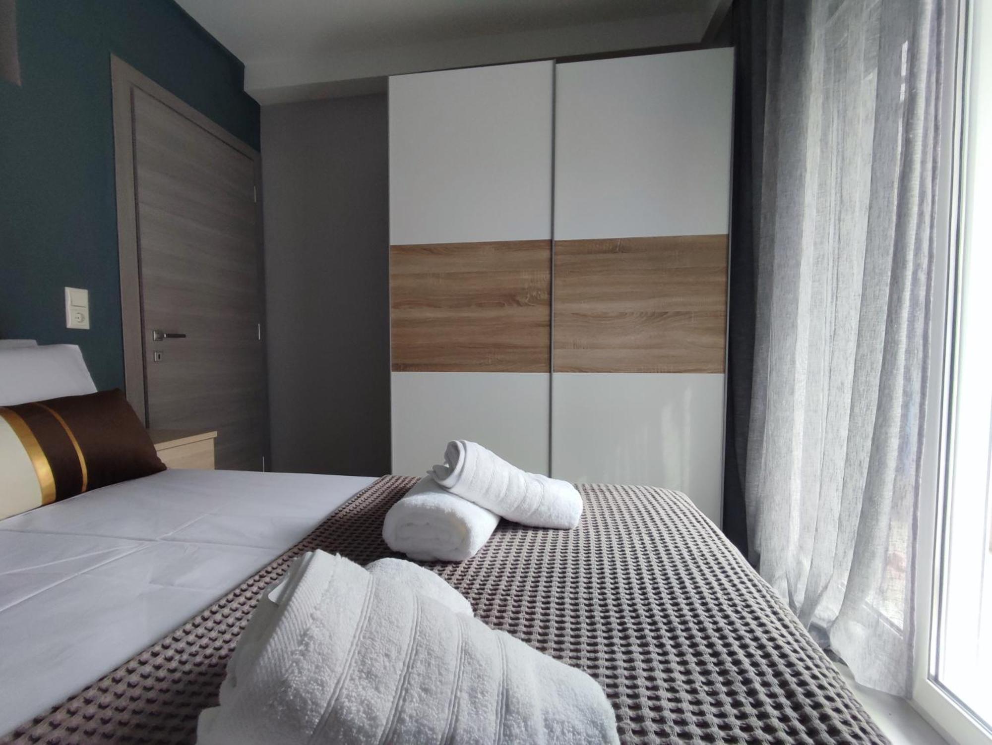 Domi Luxury Apartment *