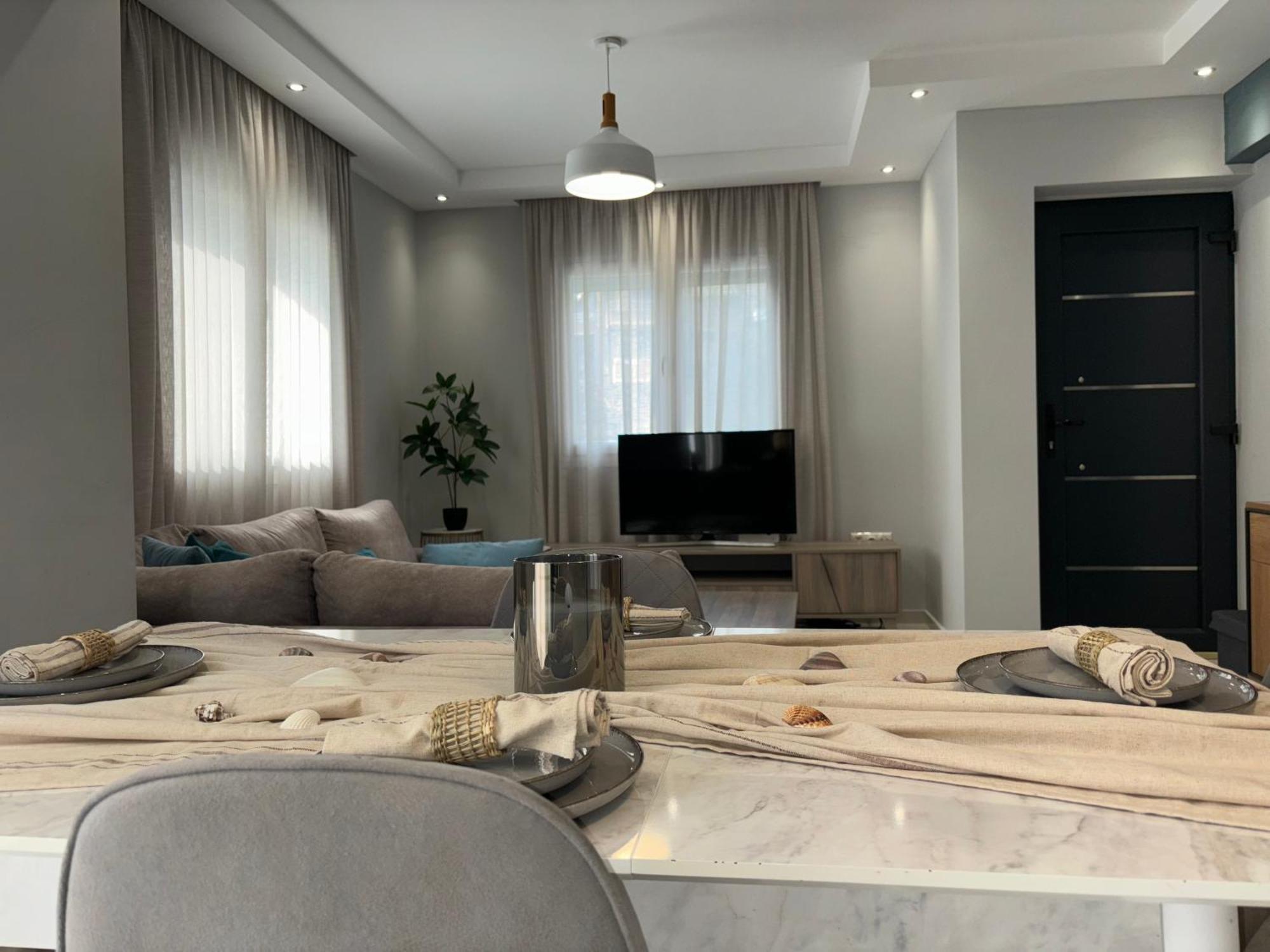 Domi Luxury Apartment *